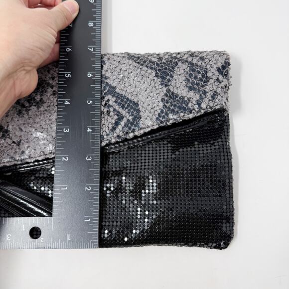 Big Buddha Black Gray Sequin Snake Print Clutch Envelope Purse Bag Tassel Zip - Picture 9 of 9